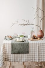 Linen table cloths - Image 2