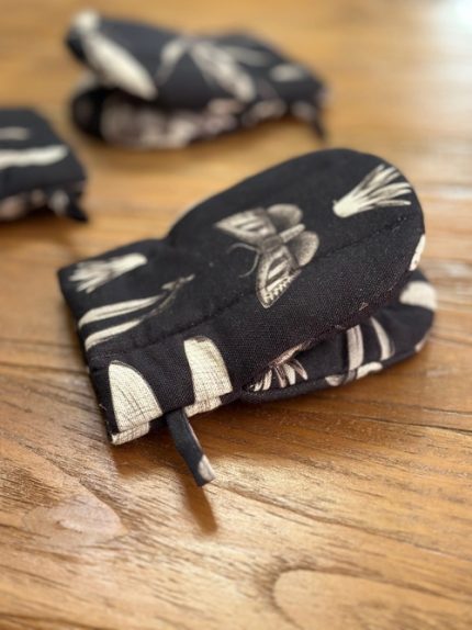 Oven Glove Small with Double Wool Filling, 100% Cotton, Printed |