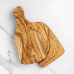 Handmade Olive Wood Rectangular Cutting Board with Handle - Image 4